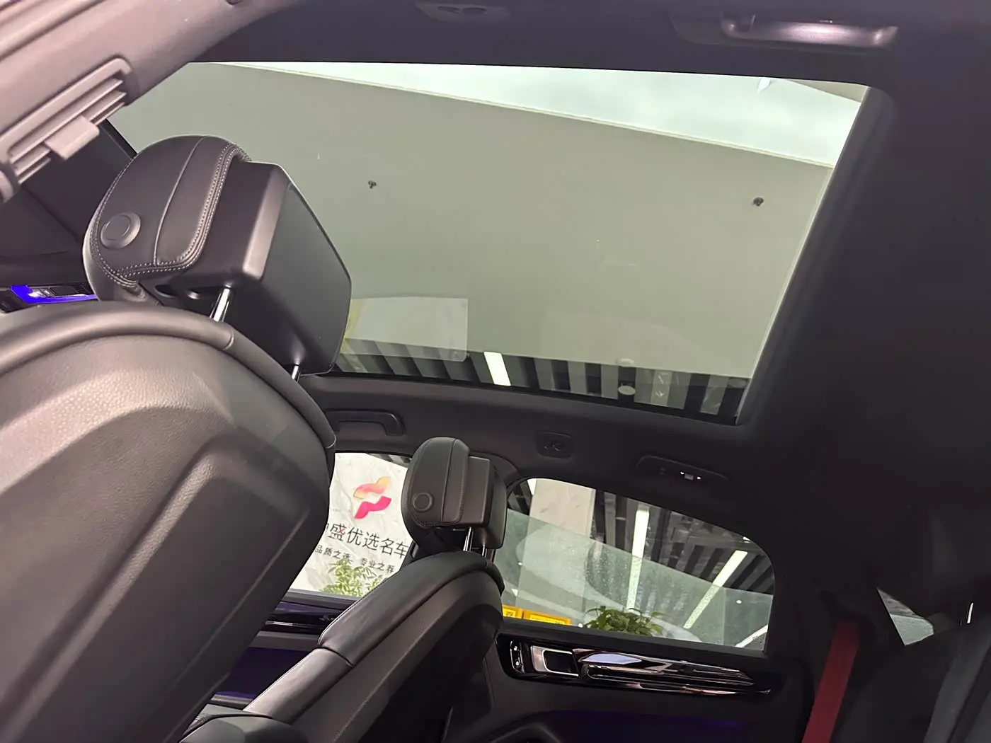 Porsche Cayenne New Energy 2020 — Şəkil 10/20