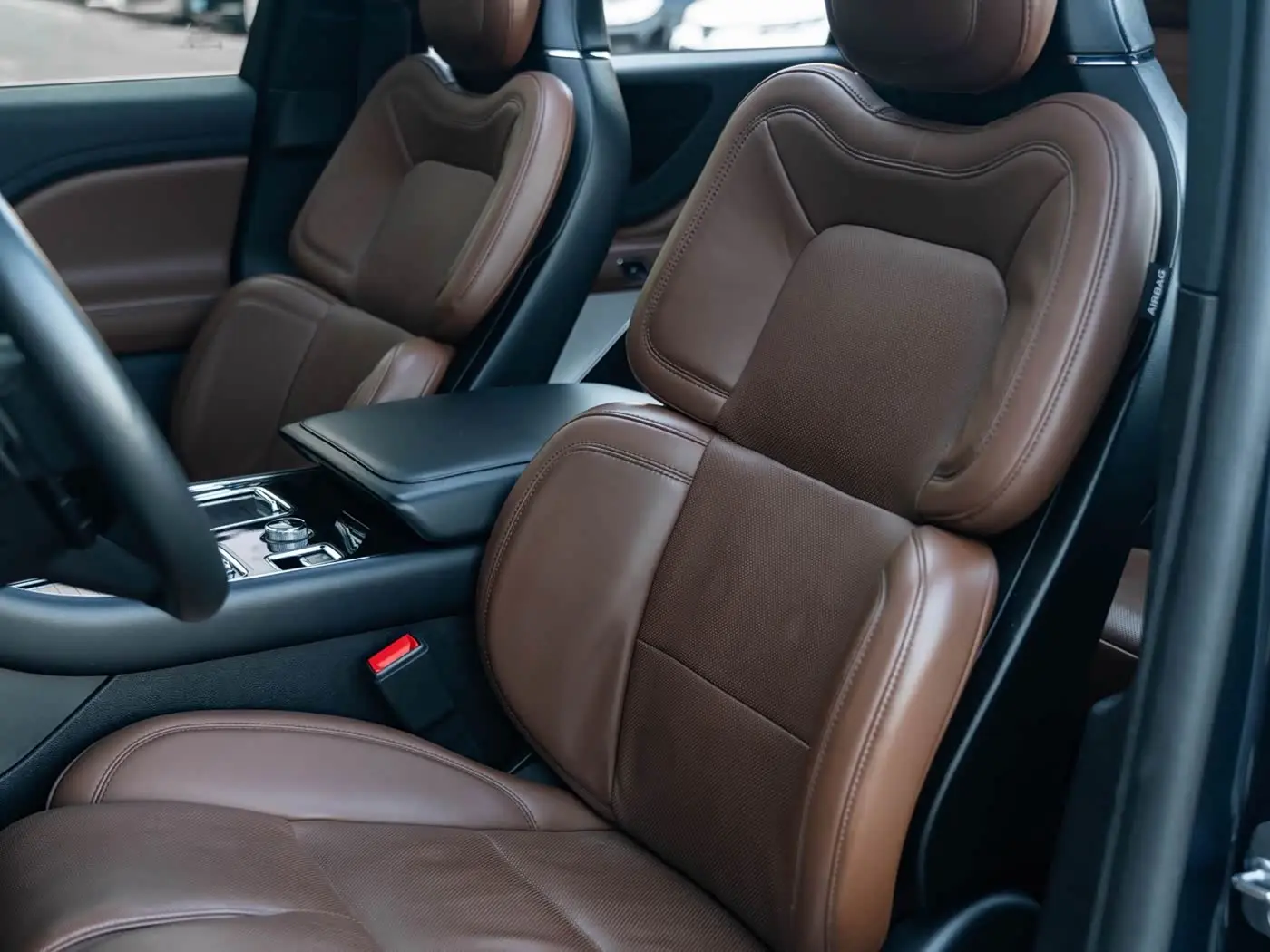 Lincoln Aviator 2021 — Şəkil 9/20