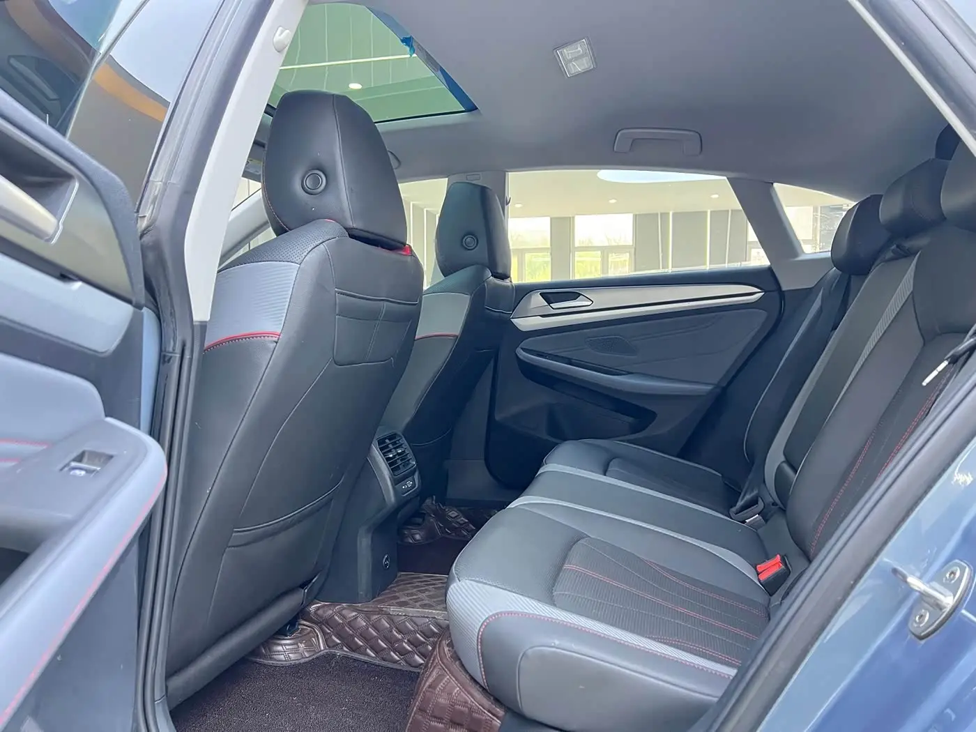 Volkswagen Lamando 2022 — Photo 16/20