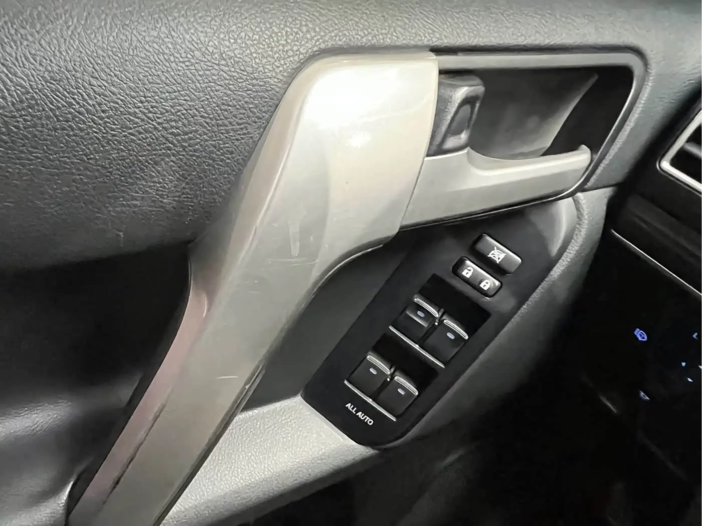 Toyota Prado 2019 — Фото 14/20