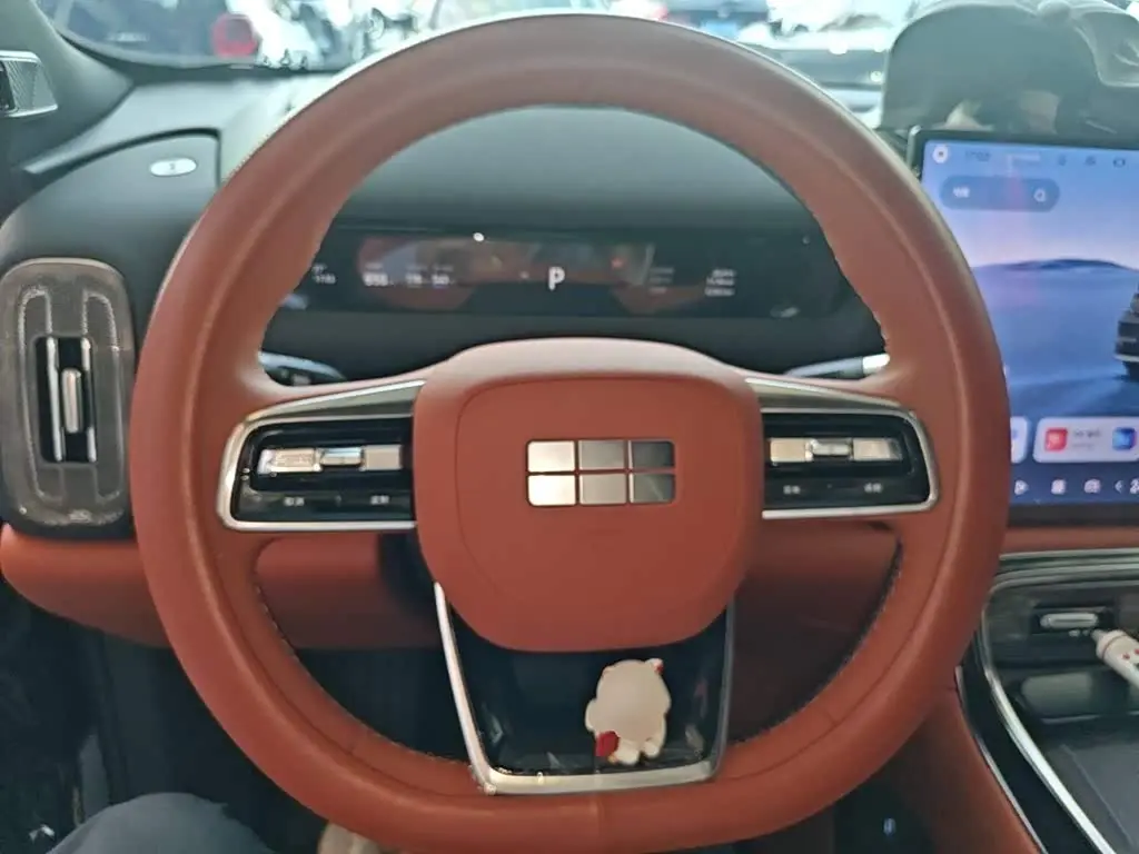 Geely Galaxy Galaxy M9 2026 — Şəkil 10/19