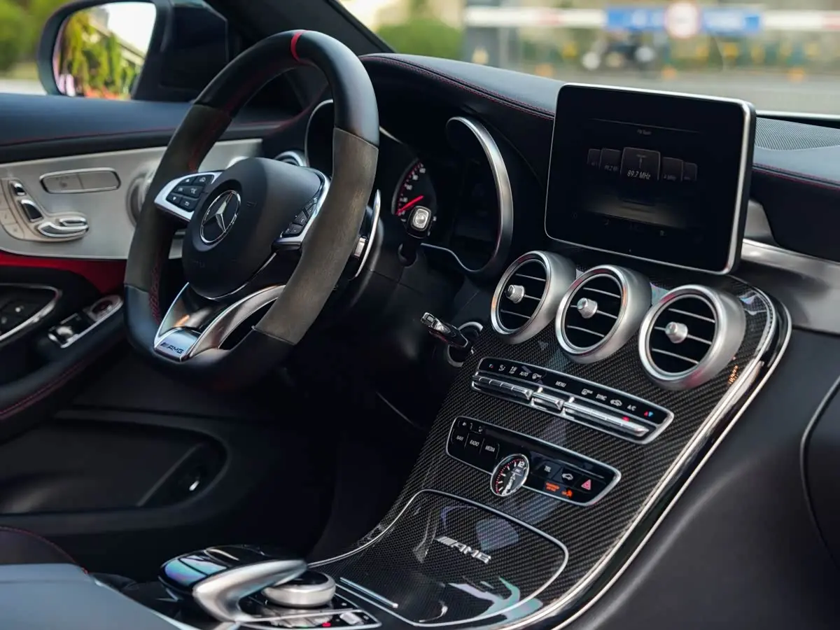 Mercedes-Benz C-Class AMG 2016 — Photo 15/17