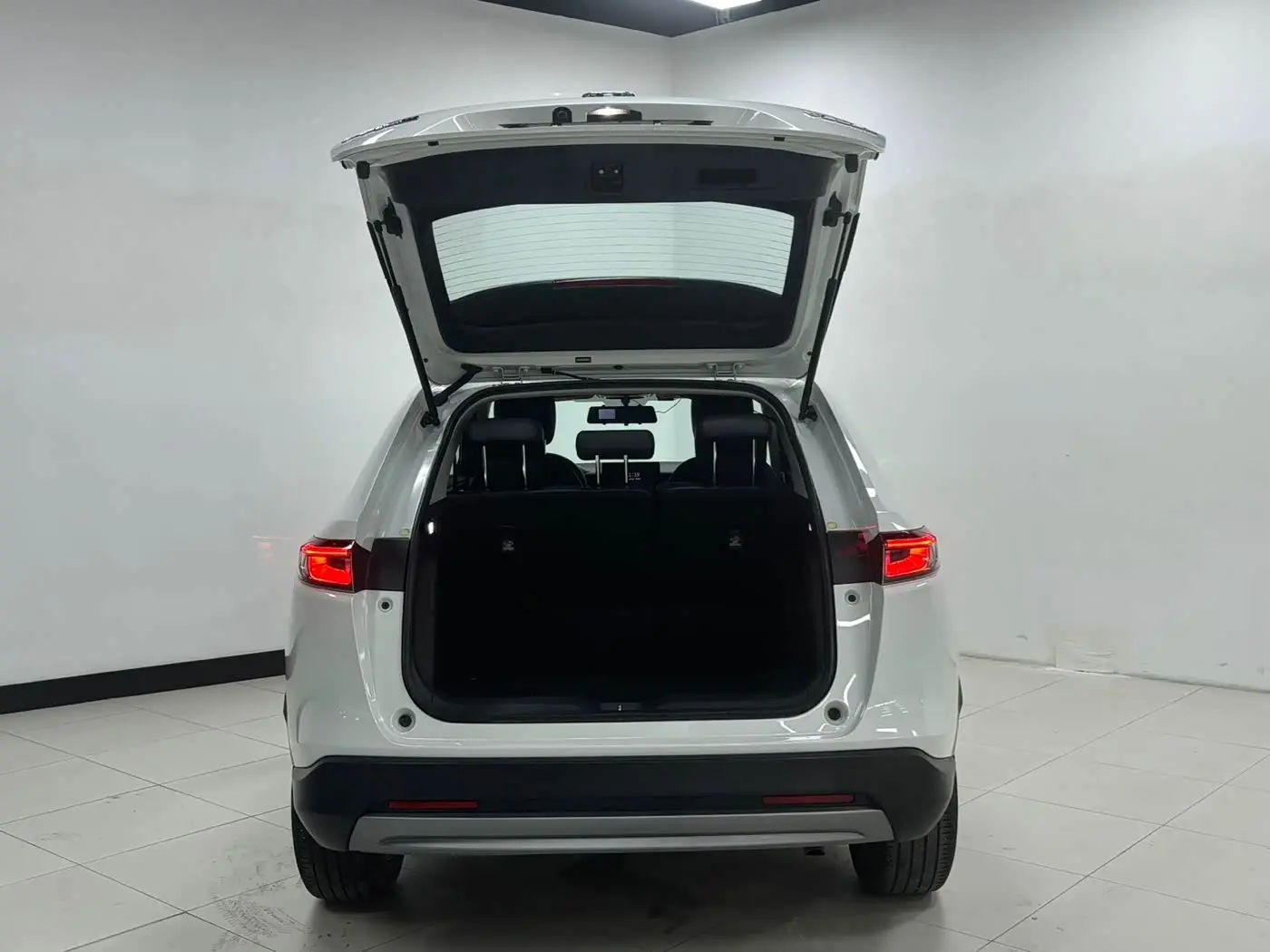 Honda Vezel 2023 — Photo 7/20