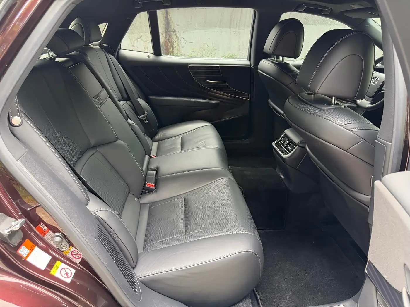 Lexus LS 2019 — Şəkil 9/19