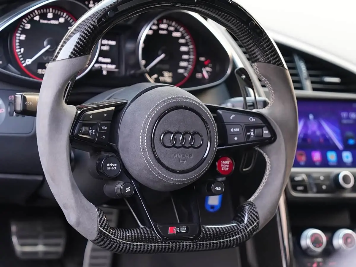 Audi R8 2014 — Şəkil 7/10