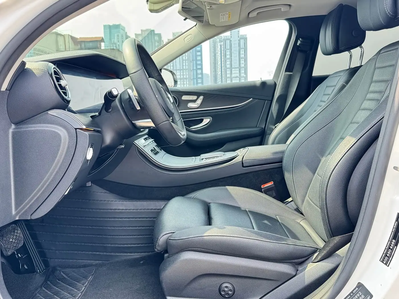 Mercedes-Benz E-Class 2019 — Фото 20/20