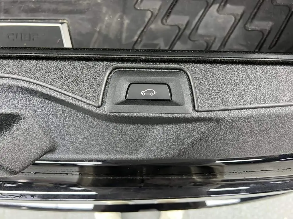 BMW X5 2024 — Photo 7/20