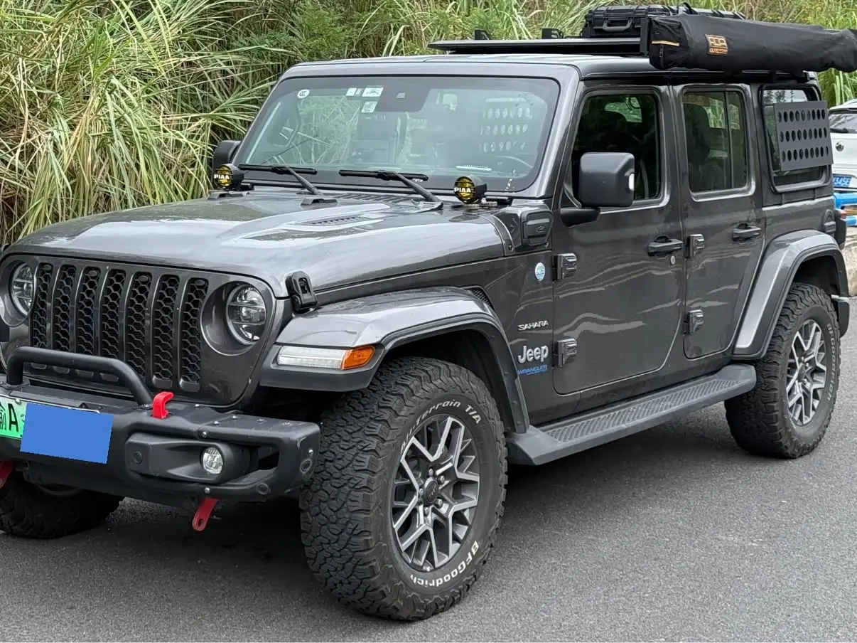 Jeep Wrangler 4xe 2022 — Фото 1/9