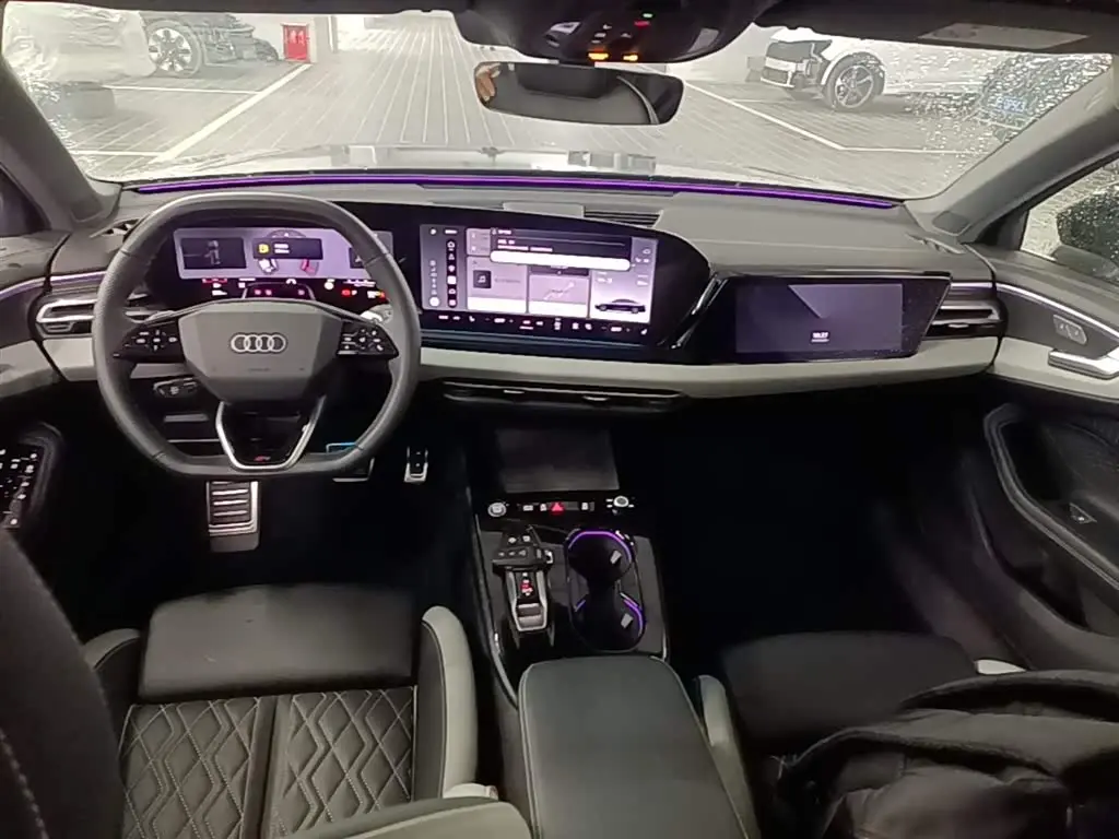 Audi A5L 2025 — Photo 10/20