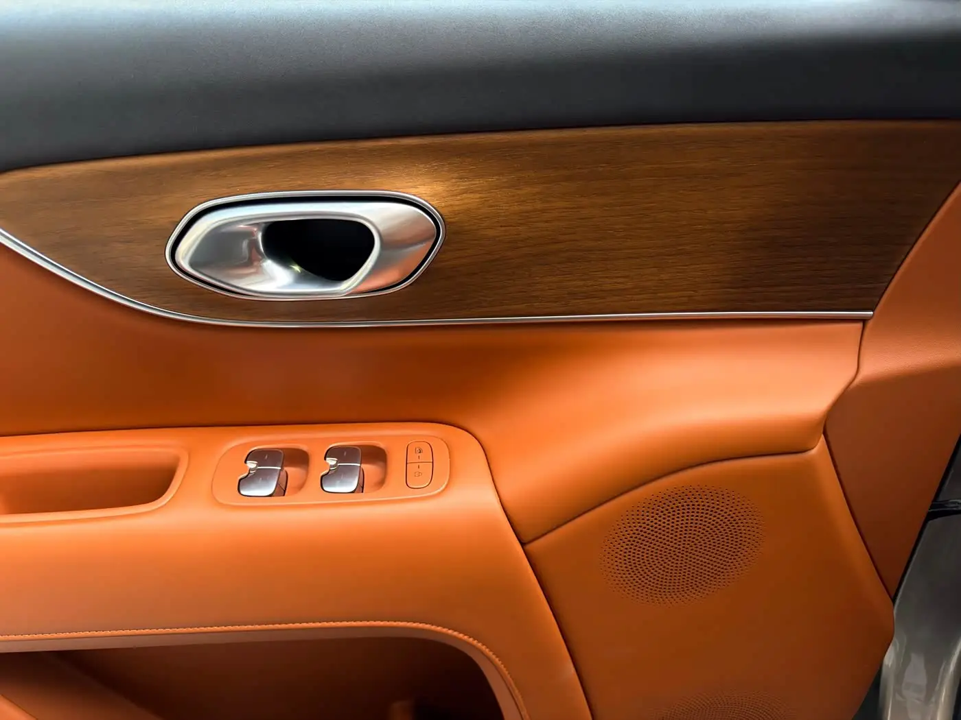 GAC Trumpchi Trumpchi Vision S9 2025 — Фото 5/20