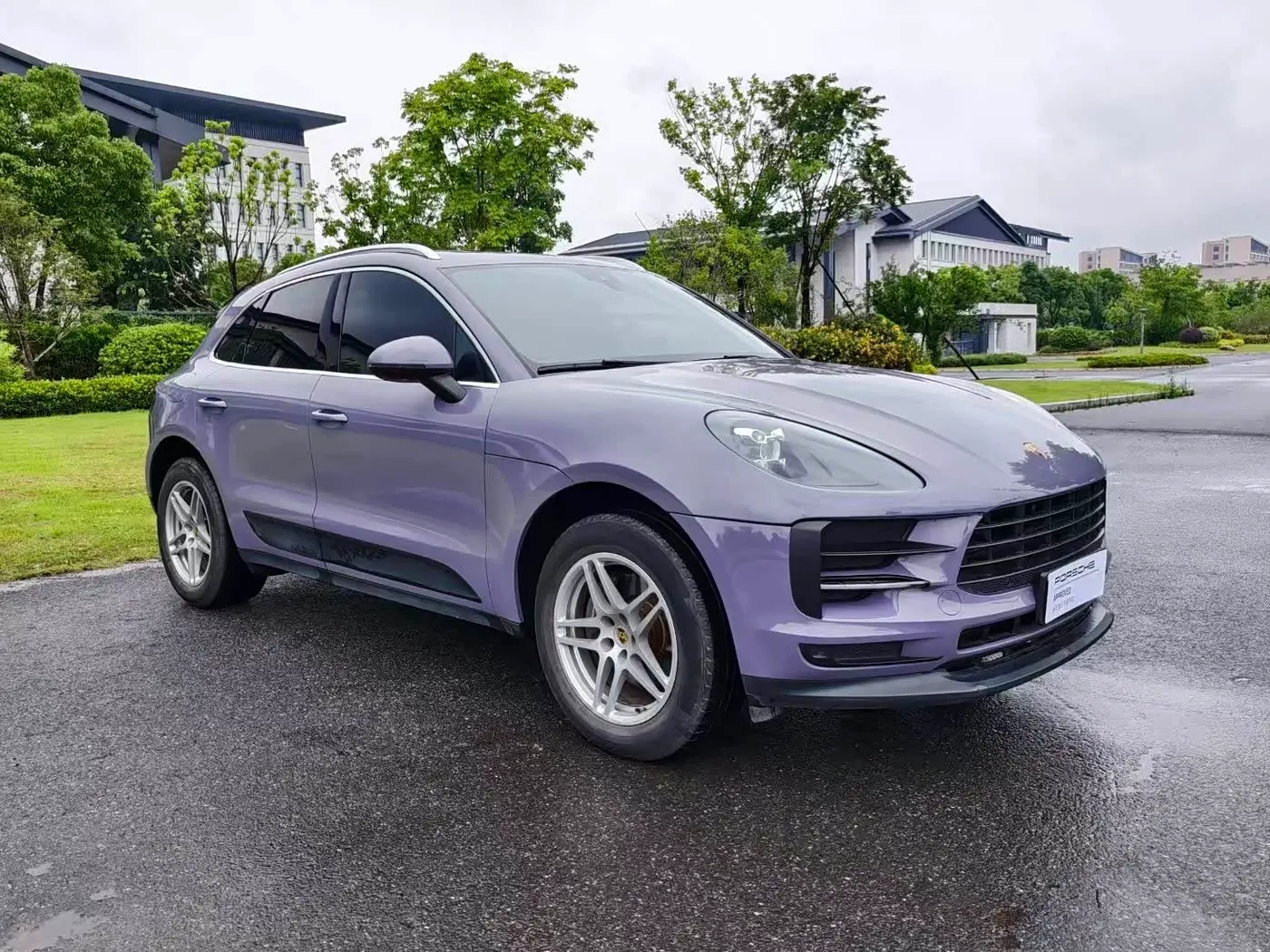 Porsche Macan 2020 — Фото 7/15