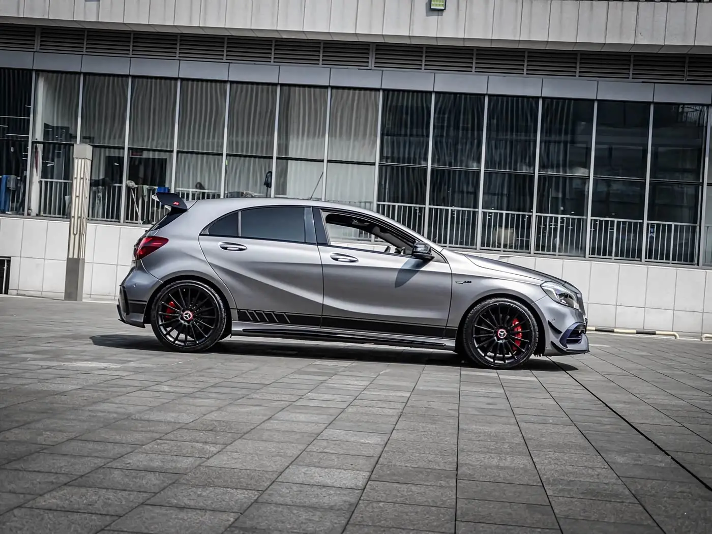 Mercedes-Benz A-Class AMG 2017 — ფოტო 11/20