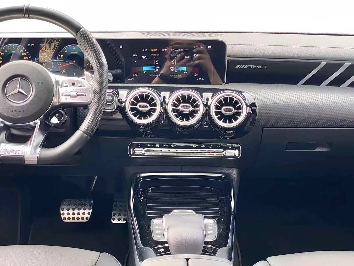 Mercedes-Benz A-Class AMG 2020 — Şəkil 9/18