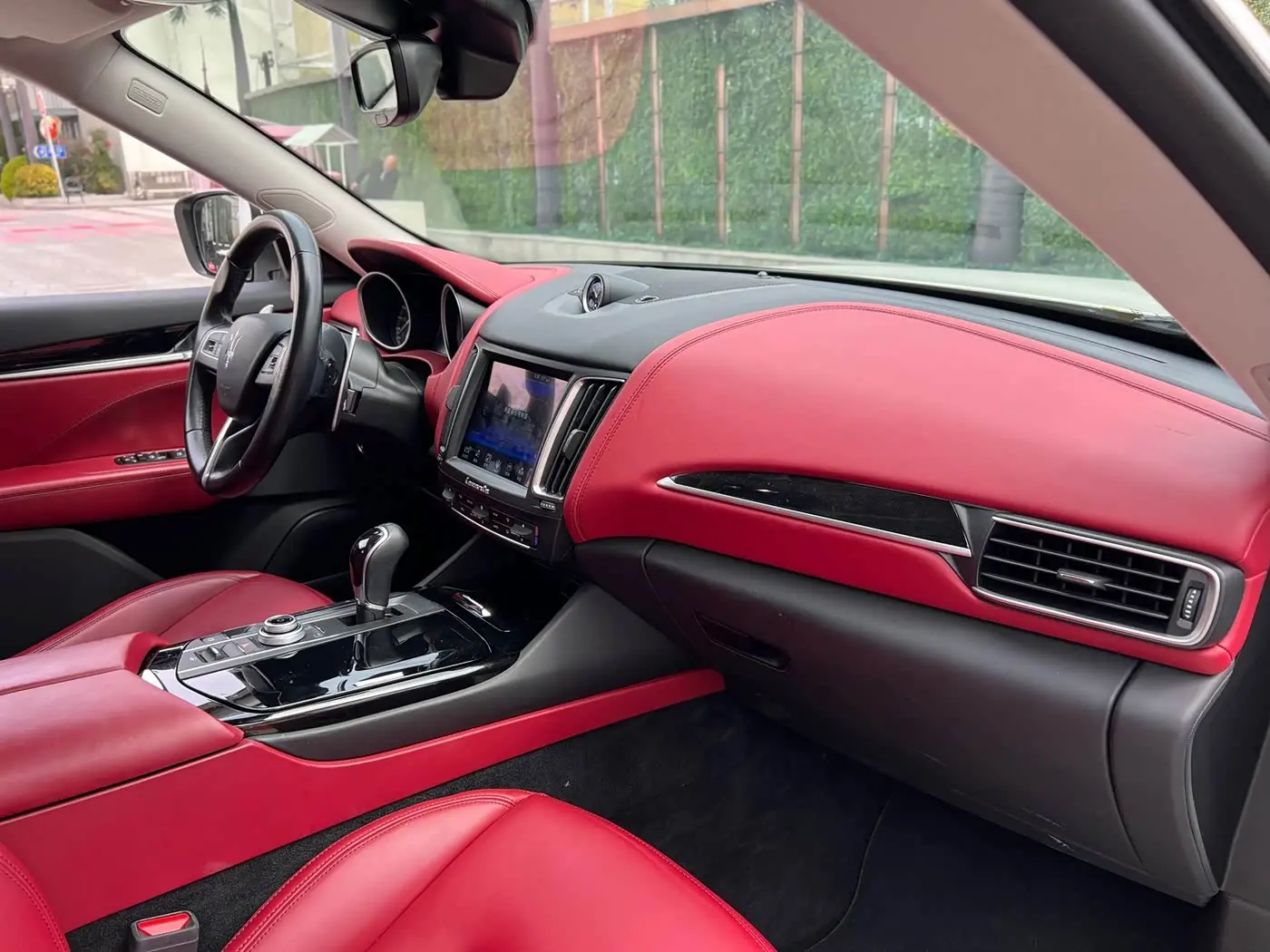 Maserati Levante 2018 — Photo 11/20
