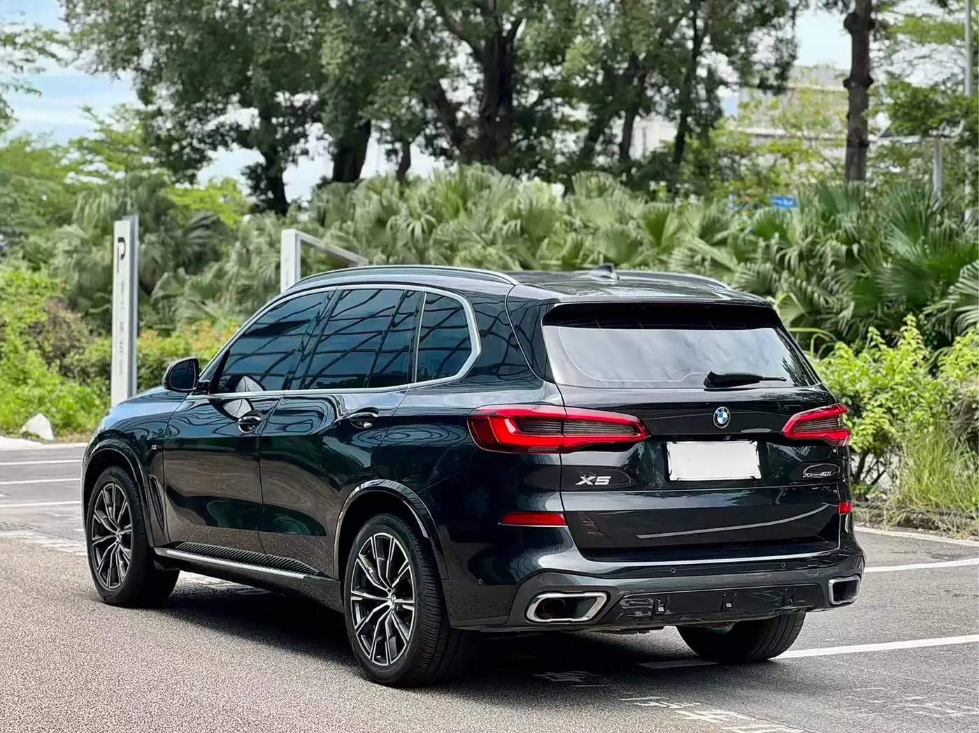 BMW X5 2019 — Şəkil 13/15