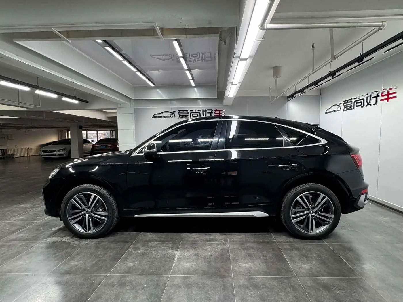 Audi Q5L Sportback 2021 — Photo 4/19