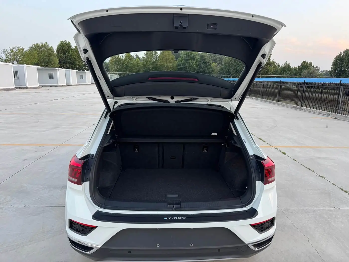 Volkswagen T-ROC 2022 — Фото 9/18