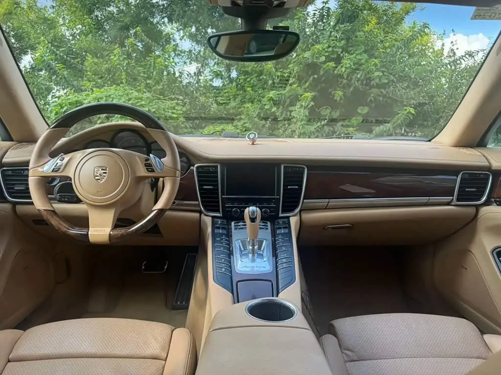 Porsche Panamera 2012 — Şəkil 9/11