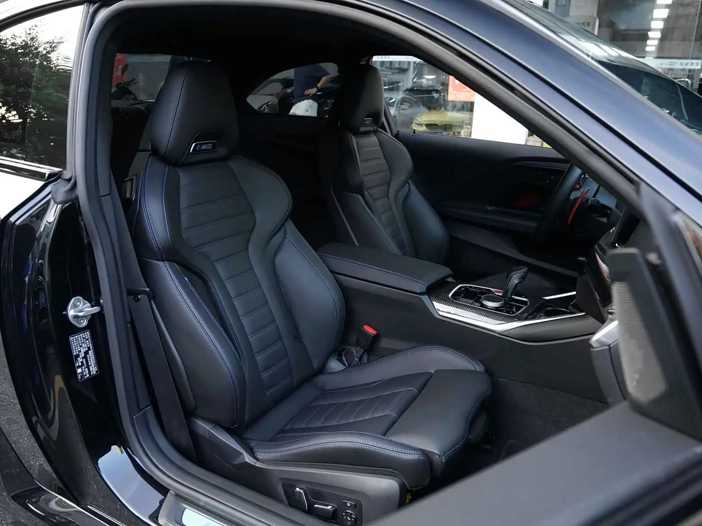 BMW M2 2025 — Photo 5/11