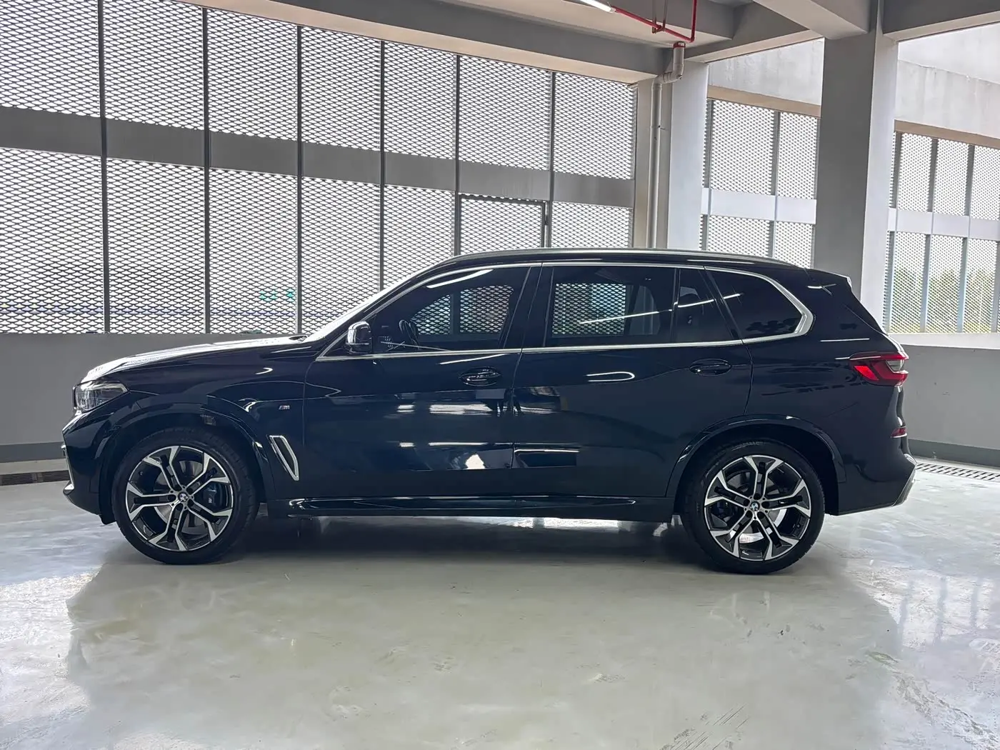 BMW X5 2022 — Photo 16/16