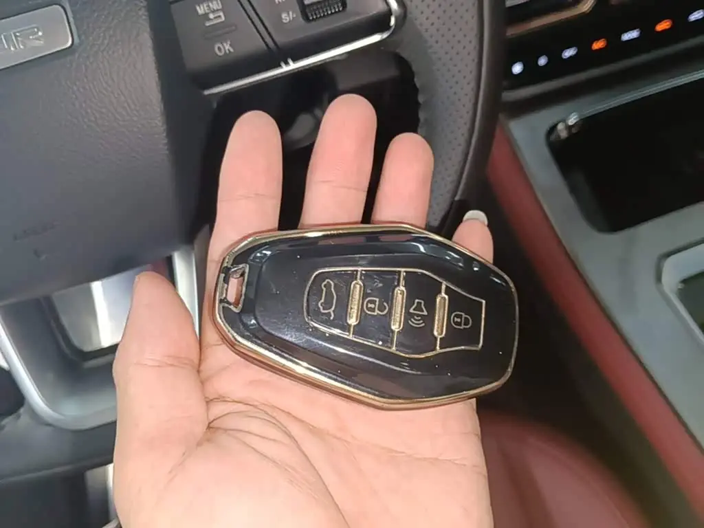 Jetour X70 PLUS 2025 — Photo 9/20