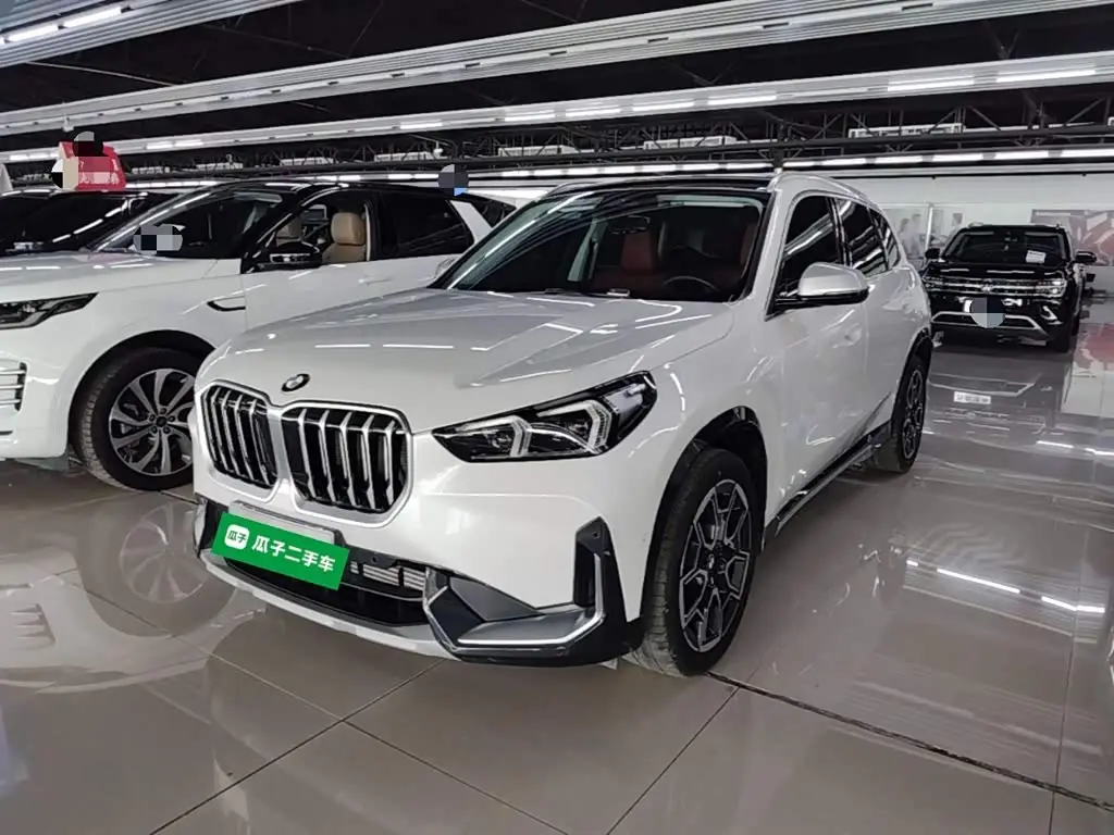 BMW X1 2024 — Фото 1/20