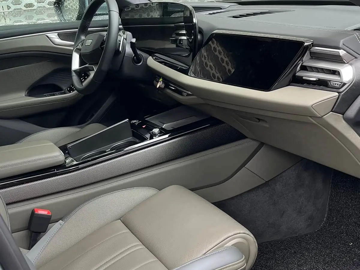 Audi A6L 2026 — Şəkil 8/12