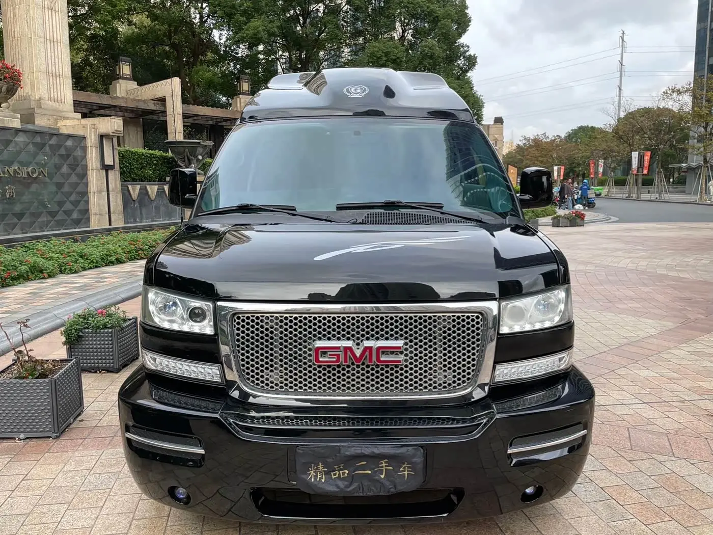 GMC Savana 2015 — Фото 2/16