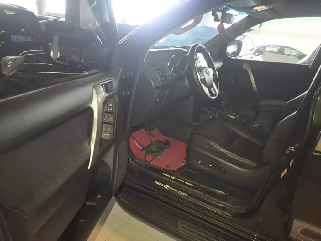 Toyota Prado 2014 — Şəkil 16/20