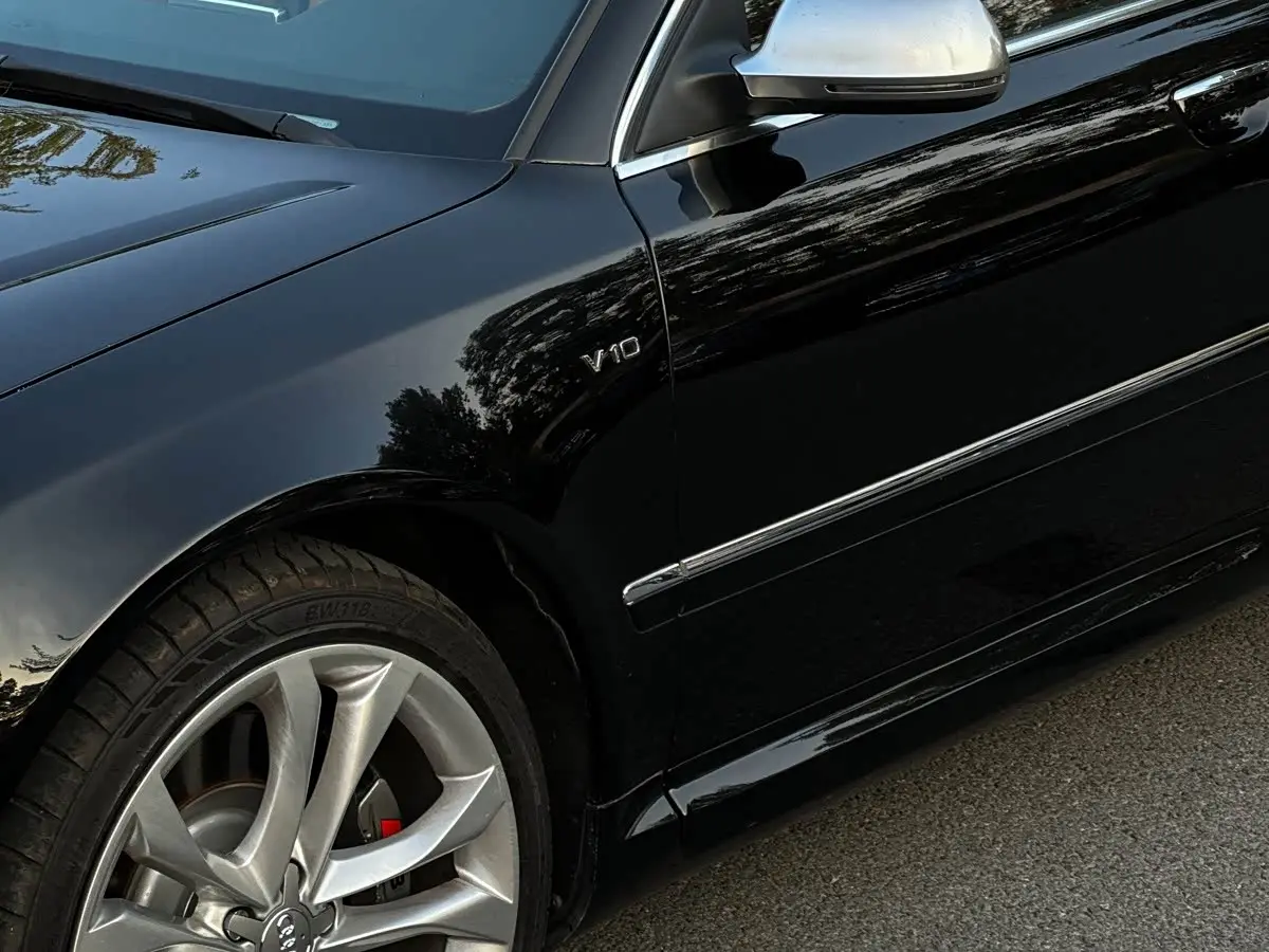 Audi S8 2008 — Şəkil 3/14