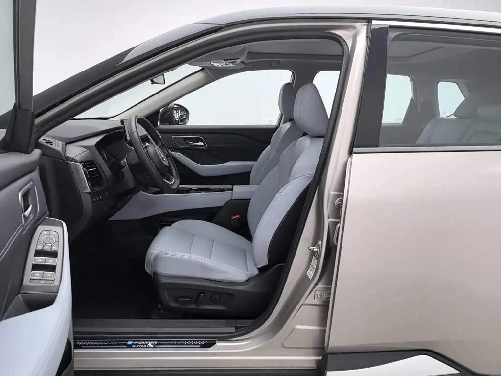 Nissan X-Trail 2023 — Фото 10/20