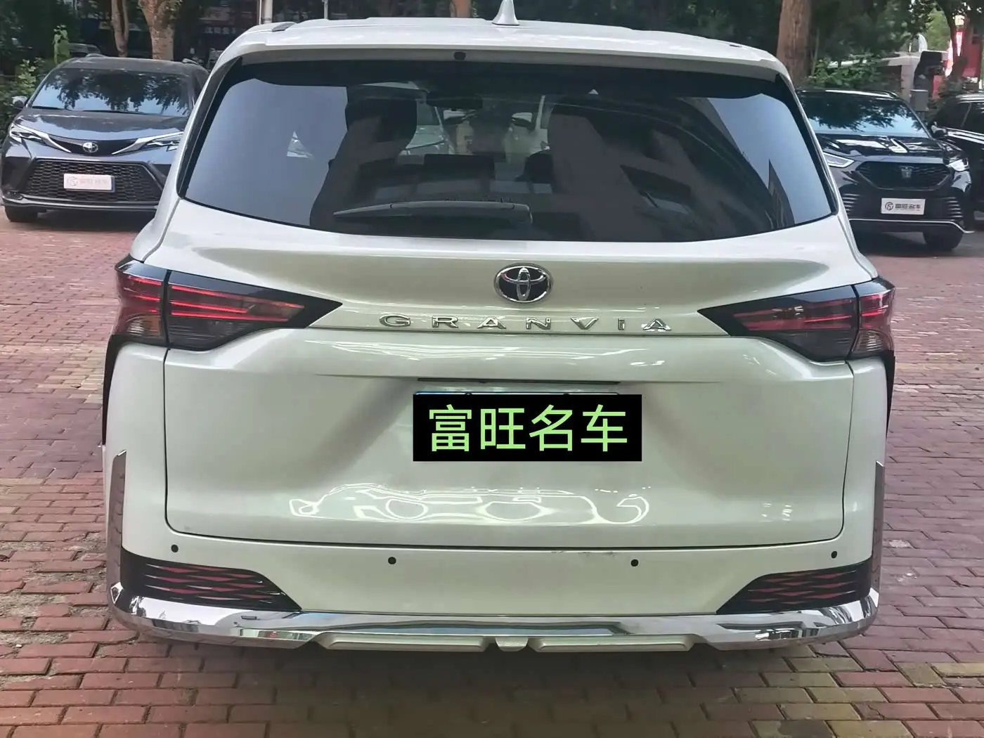 Toyota Granvia 2024 — Şəkil 6/20