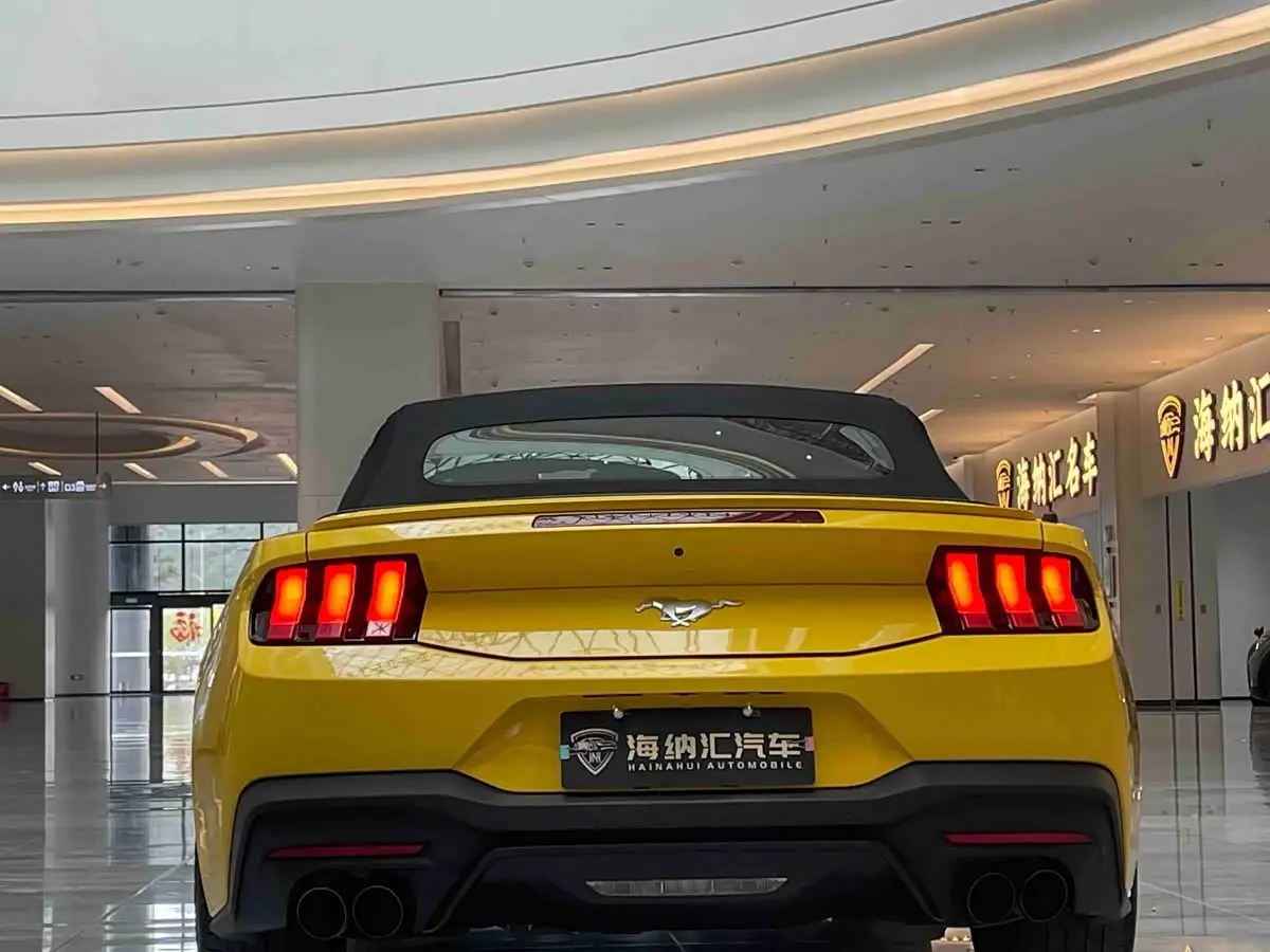 Ford Mustang 2024 — Photo 6/16