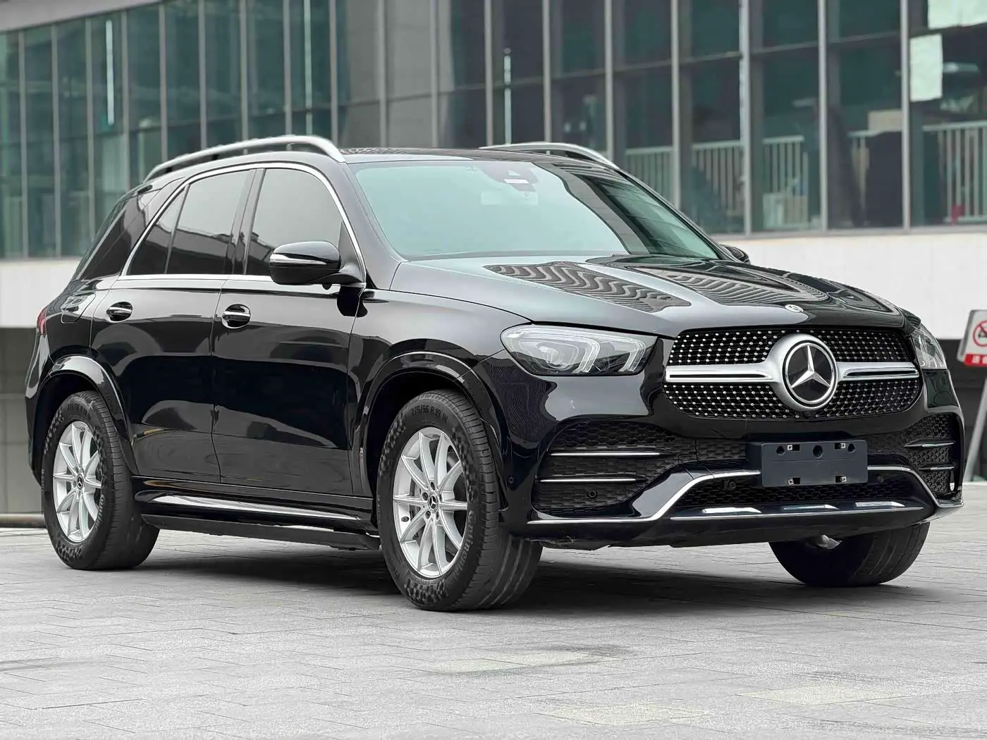 Mercedes-Benz GLE 2020 — Фото 3/16