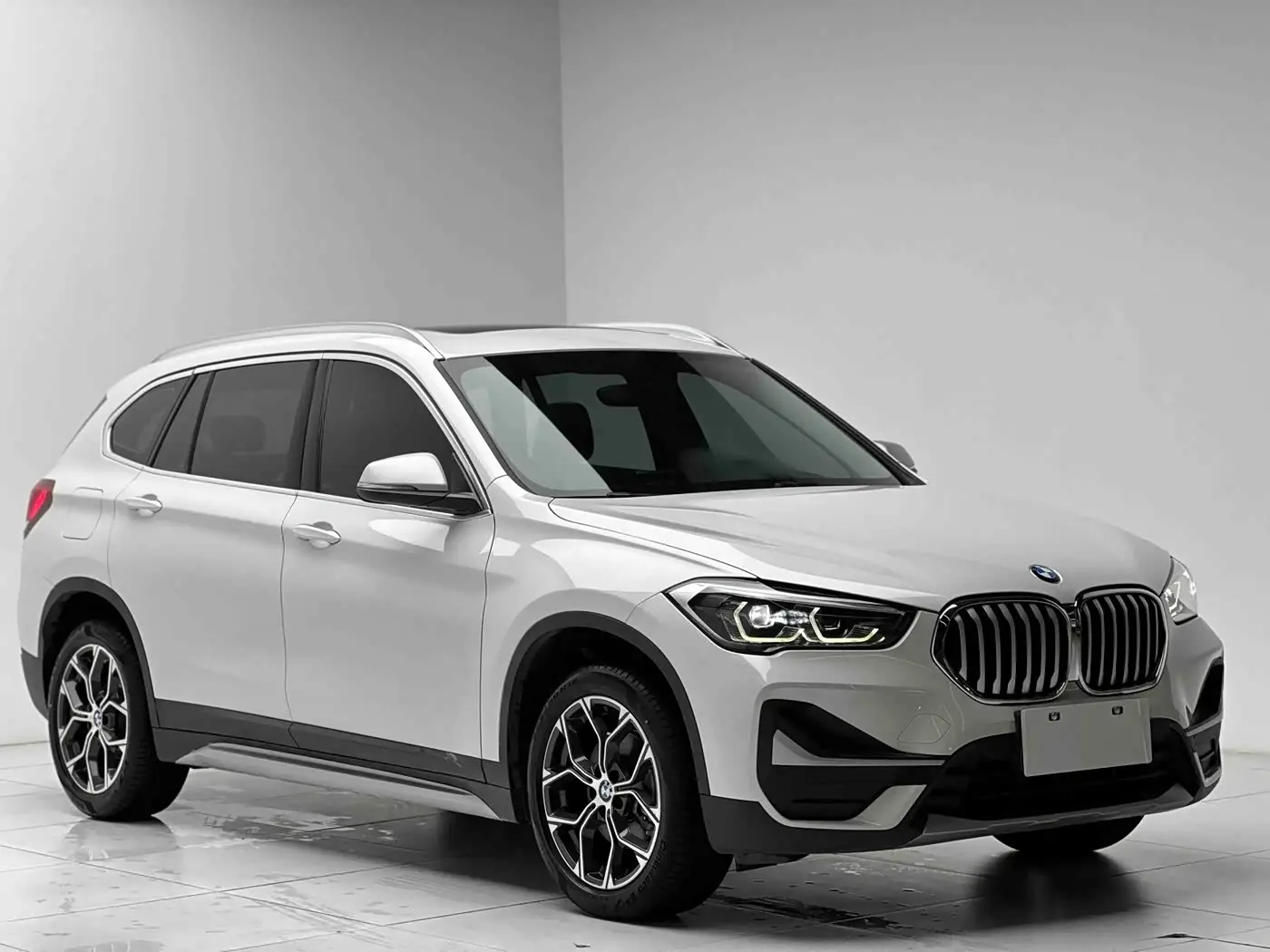 BMW X1 2023 — Photo 3/20
