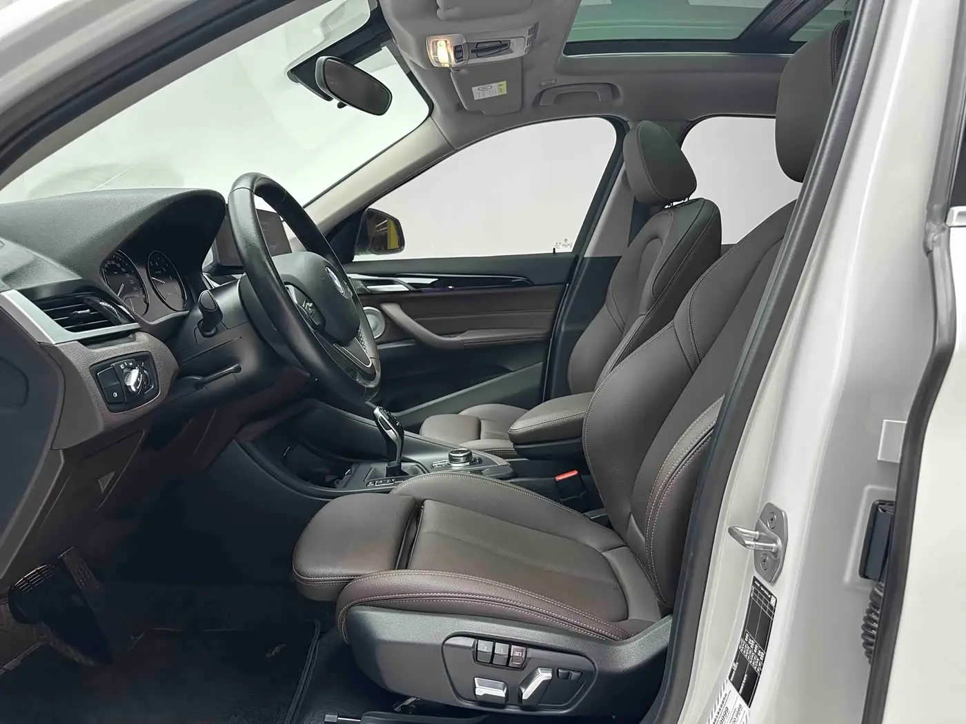 BMW X1 2023 — Photo 4/20