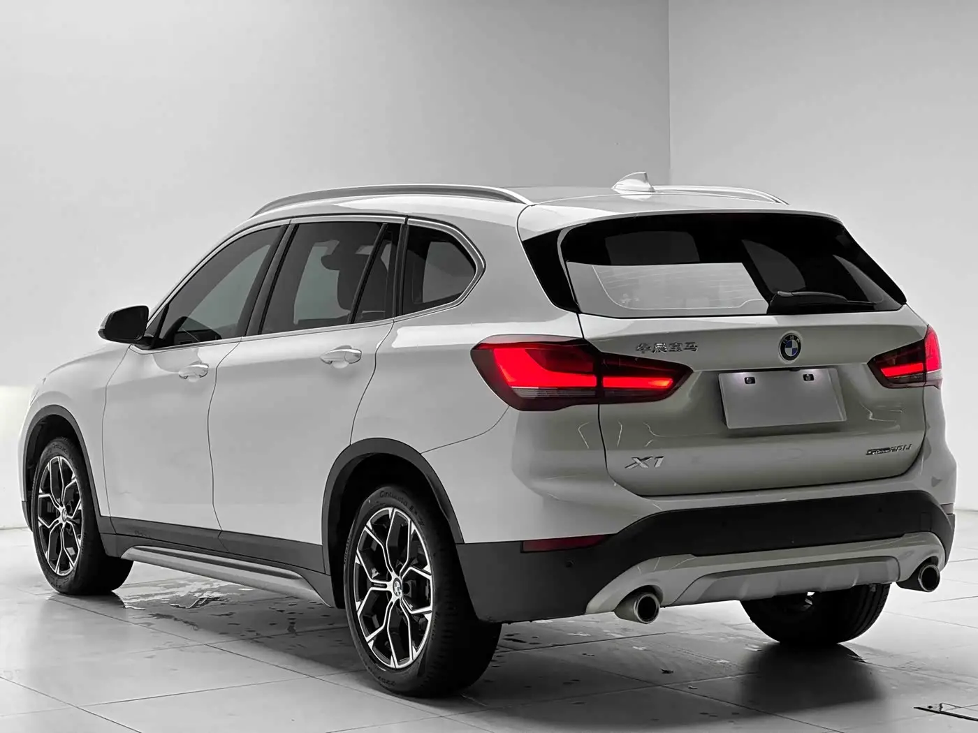 BMW X1 2023 — Photo 7/20