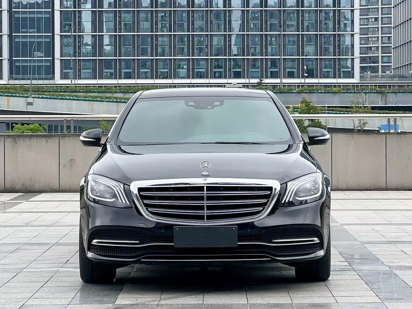 Mercedes-Benz S-Class 2021 — Photo 3/10