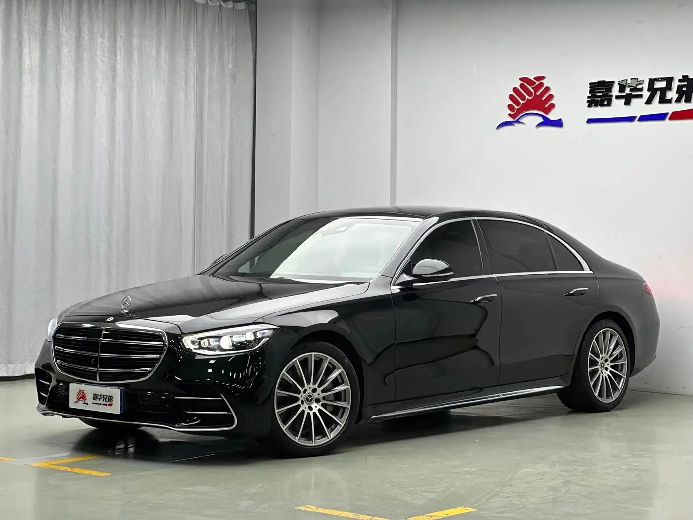Mercedes-Benz S-Class 2022 — Фото 1/20