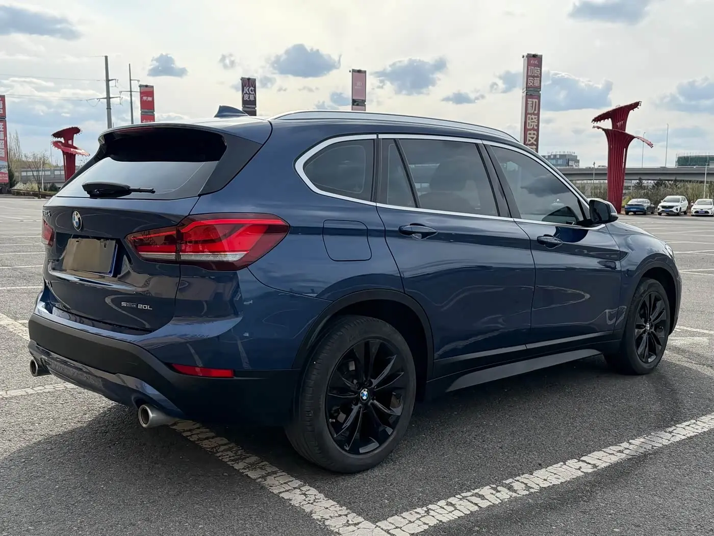 BMW X1 2021 — Photo 6/20