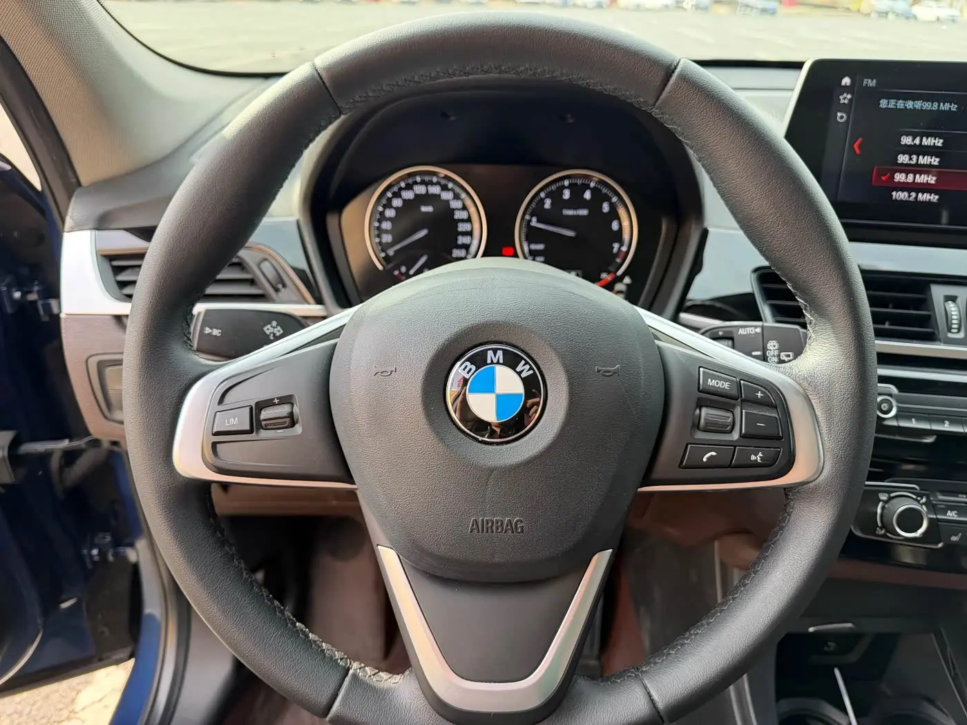 BMW X1 2021 — Photo 11/20