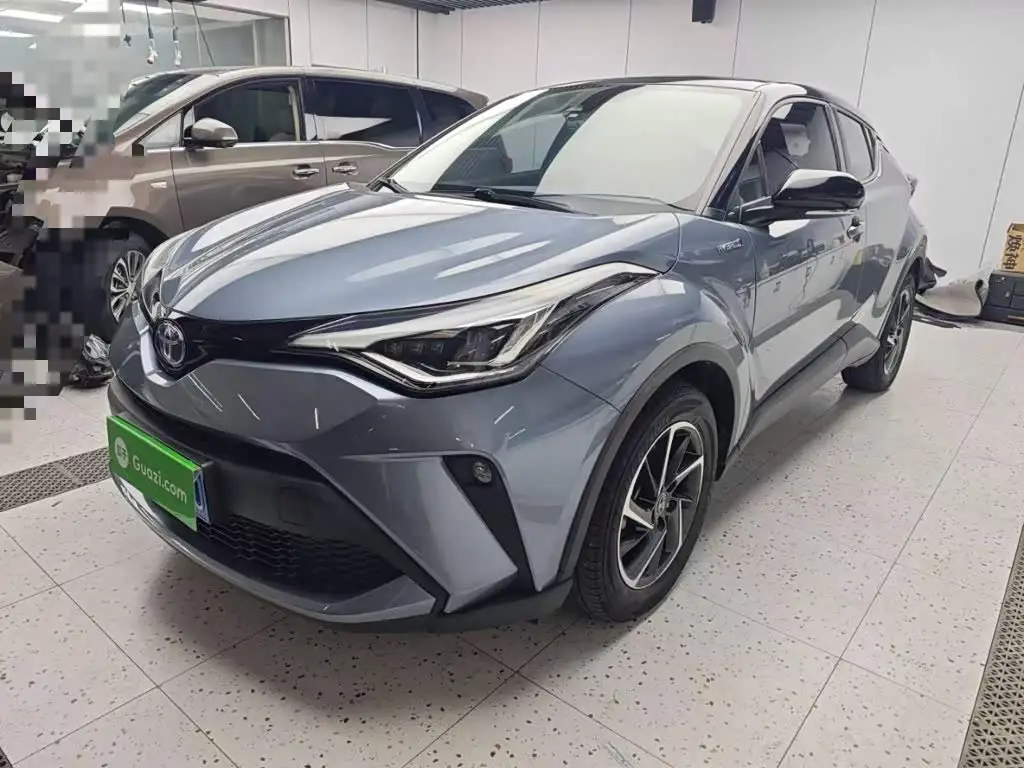 Toyota C-HR, 2022