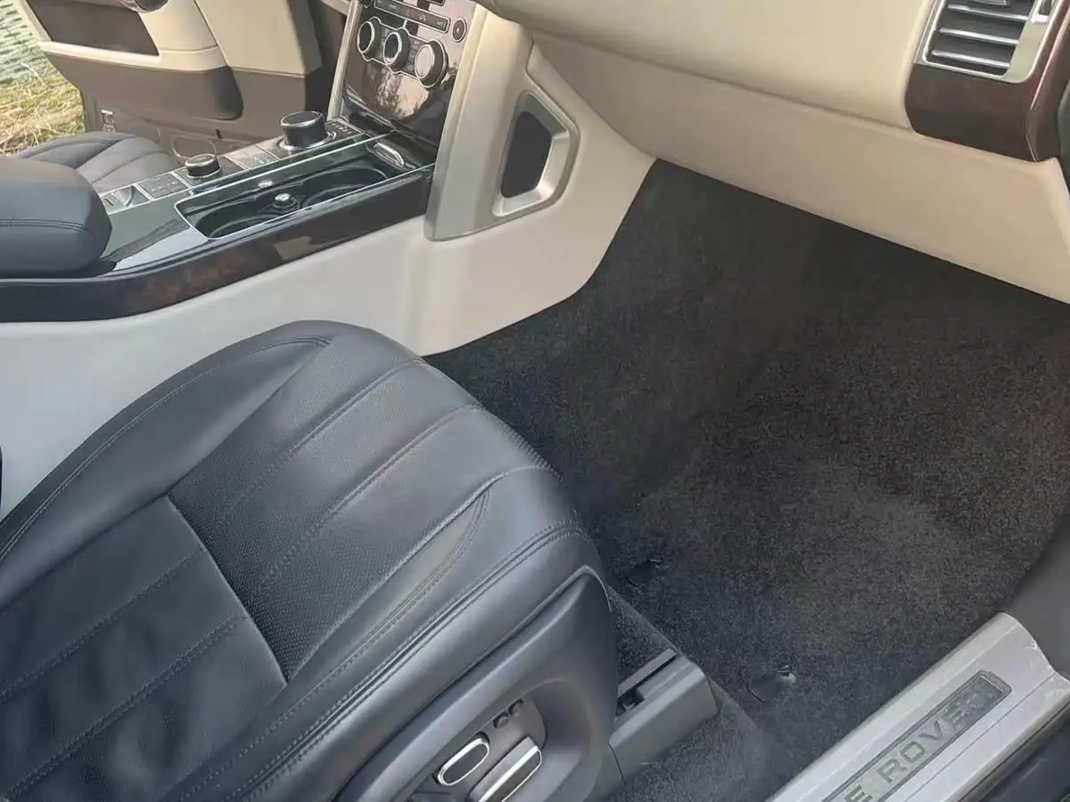 Land Rover Range Rover 2015 — Photo 9/20