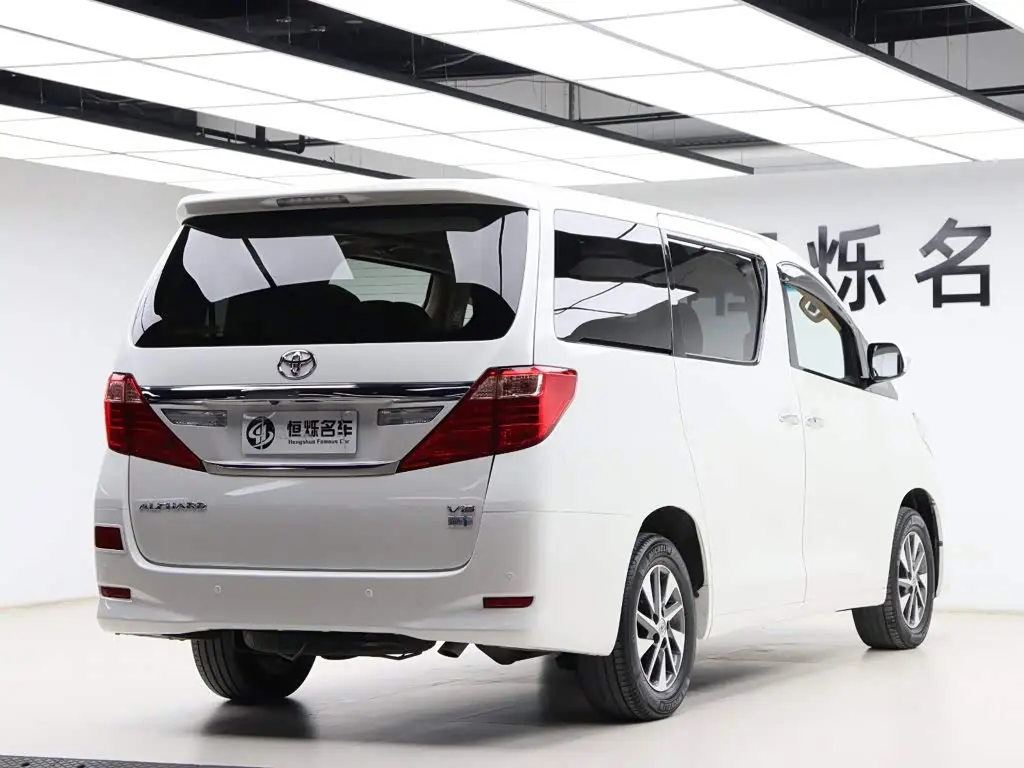 Toyota Alphard 2015 — Şəkil 4/20