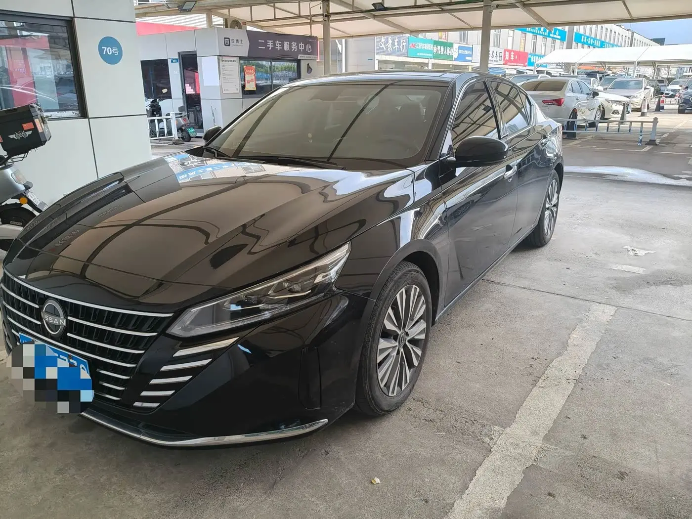 Nissan Teana 2023 — Фото 1/6