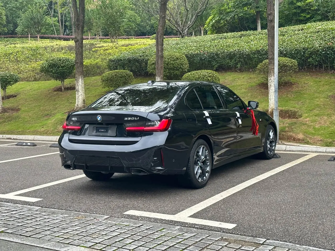 BMW 3 Series 2025 — Photo 12/12