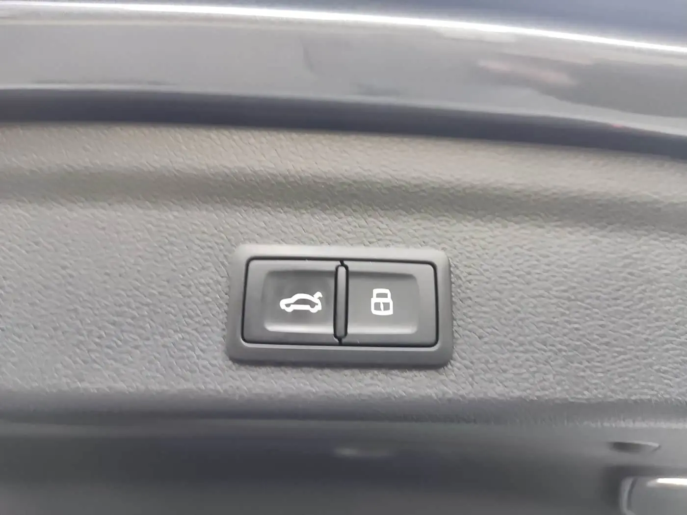 Audi Q3 2022 — Şəkil 14/20