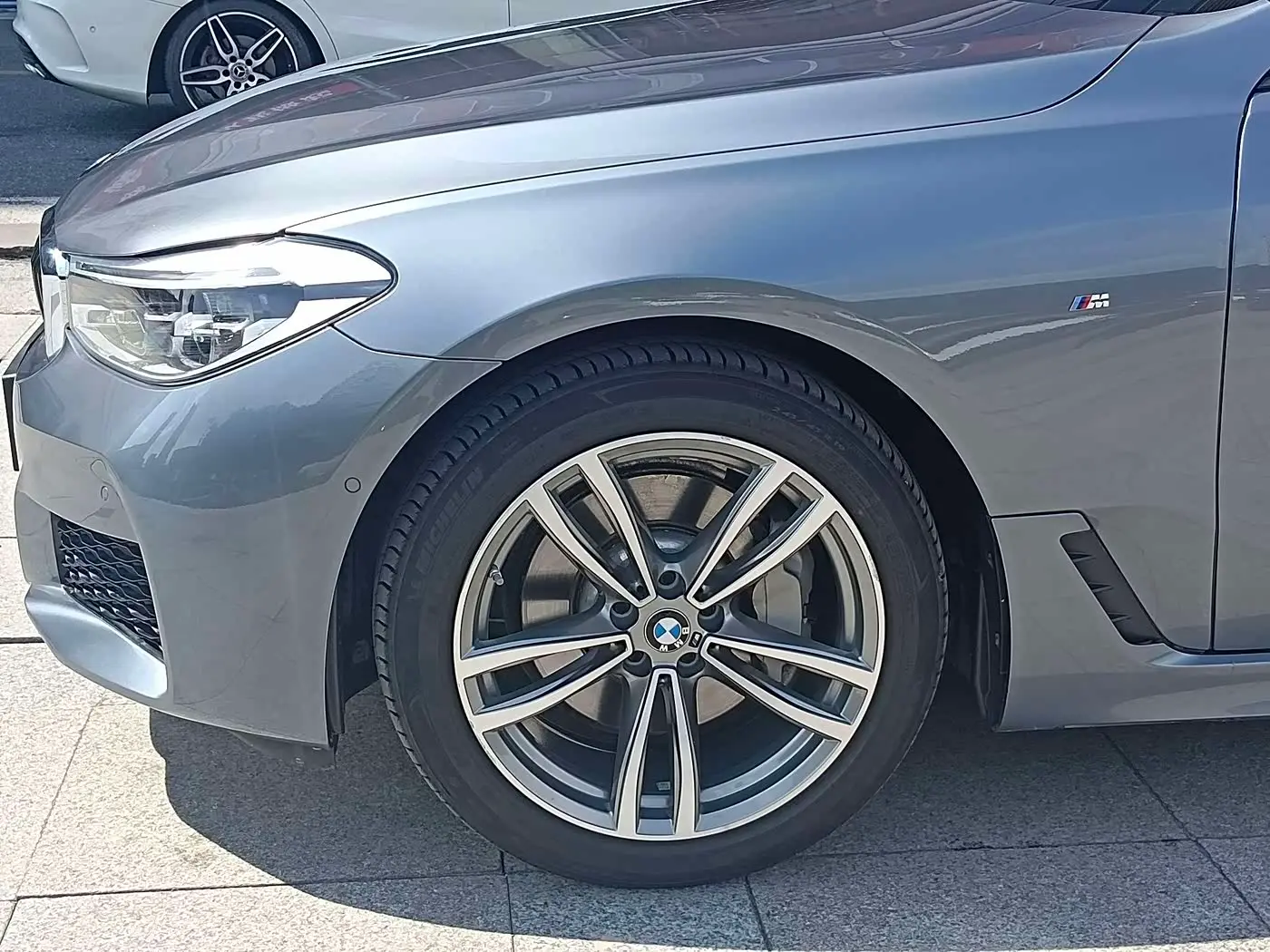 BMW 6 Series GT 2020 — Photo 4/15