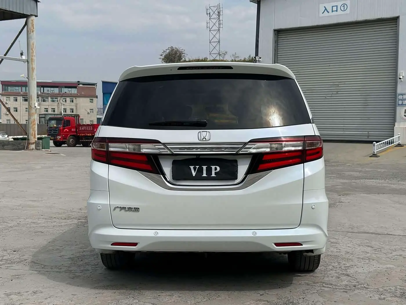 Honda Odyssey 2015 — Фото 8/9