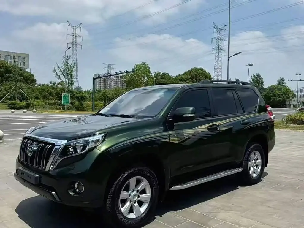 Toyota Prado 2015 — Фото 1/9